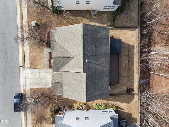 5th image of 109 Florence Dr