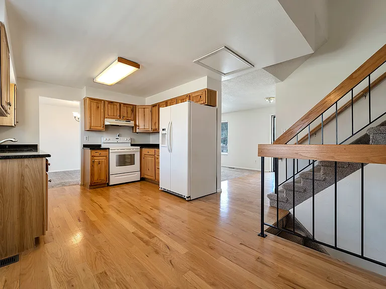 6414 W 113th Pl — Photo 6