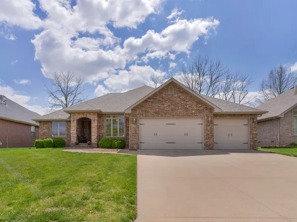 3668 W Broadmoor Street, Springfield, MO 65807