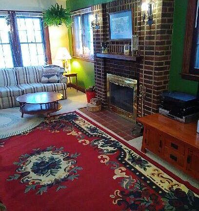2nd image of 3350 41st Ave S