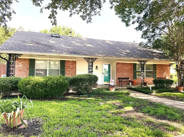 3501 University Dr, Garland, TX 75043