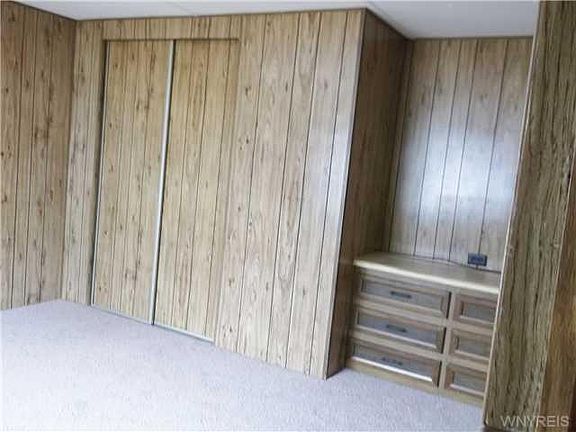 4th image of 8123 Carrie Pl