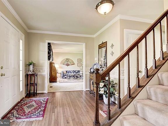 5th image of 13010 Montpelier Ct