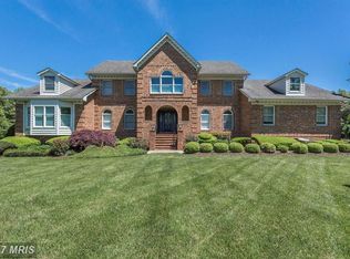 5715 Courtney Dr, Lothian, MD 20711