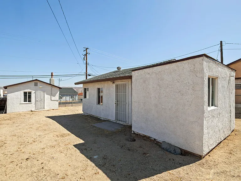 605 E Williams St #1 — Photo 11