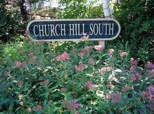 103 Paugusett Cir, Trumbull, CT 06611