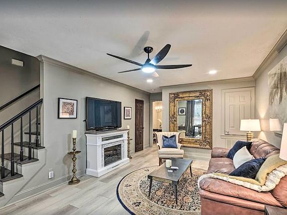 4th image of 1422 Woodland Dr
