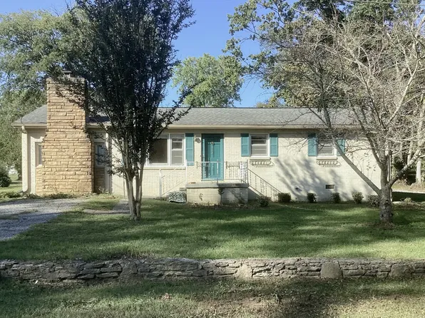 114 Creson Dr, Fayetteville, TN 37334