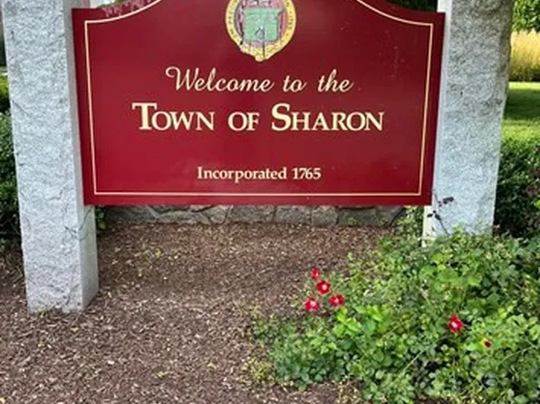 25 Bayberry Dr APT 1, Sharon, MA 02067