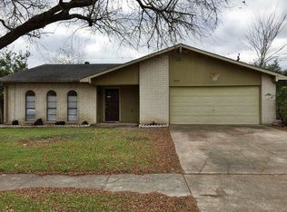 18203 Tall Cypress Dr, Spring, TX 77388