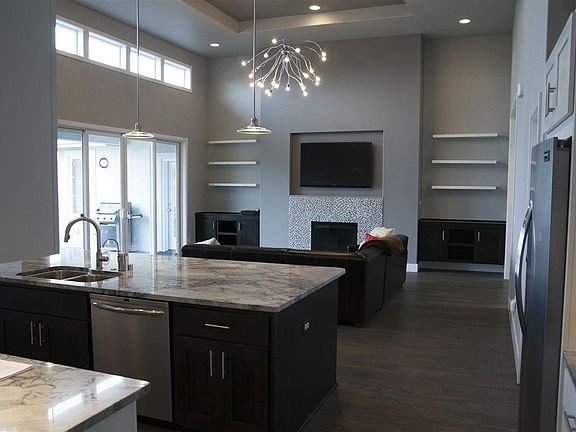 4th image of 2364 Cottontail Ln