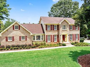 1320 Wyntercreek Rd, Dunwoody, GA 30338