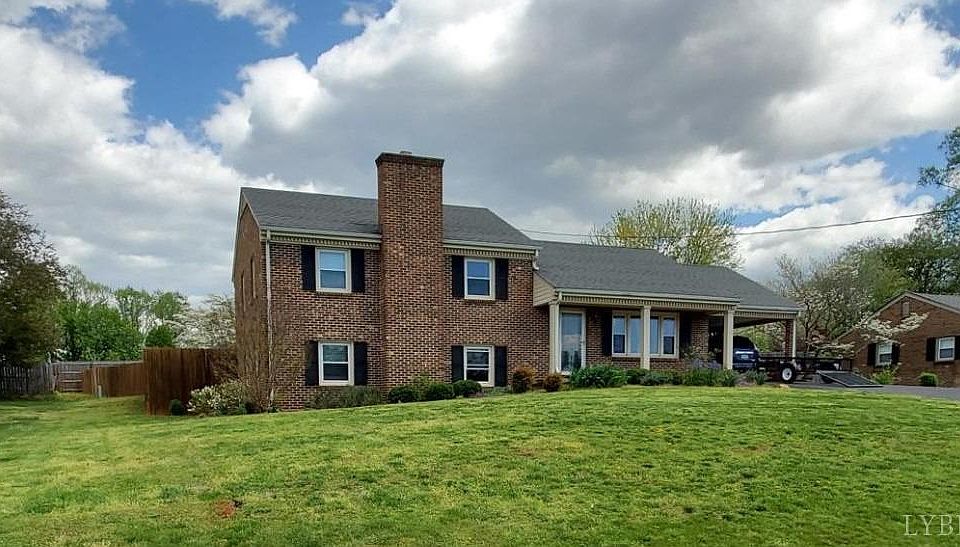 1st image of 209 Robin Dr