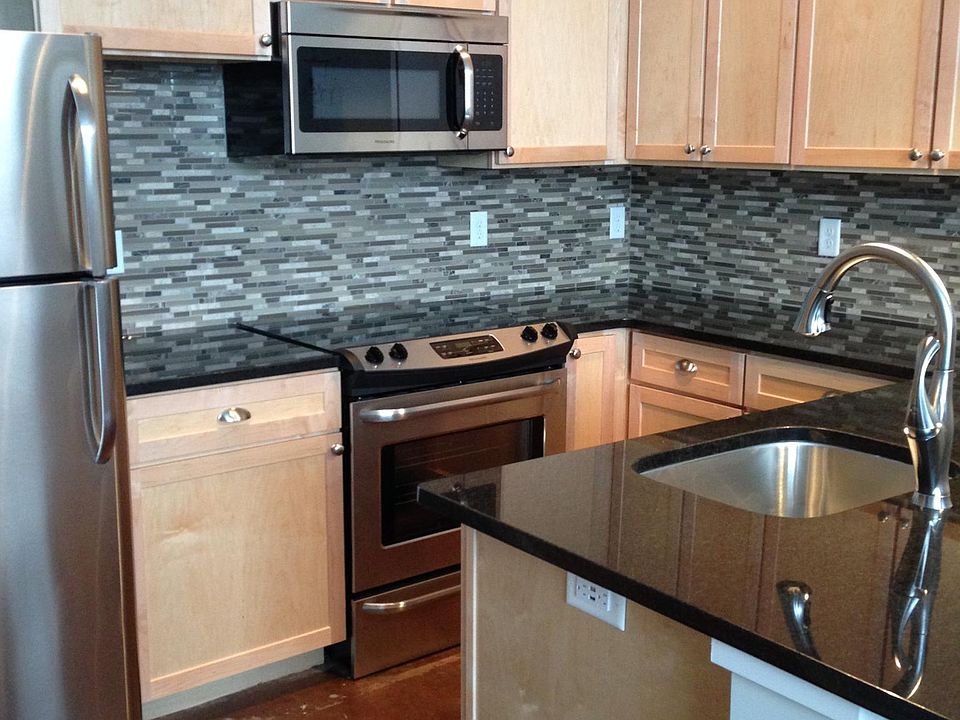 1st image of 14 N Vine St