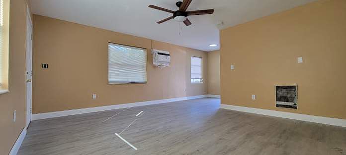 1st image of 2408 Linhart Ave #2408