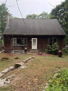 1911 S County Trl, South Kingstown, RI, 02892