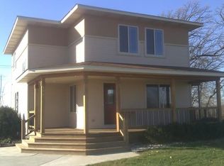 116 Linden Ln, Delavan, WI 53115