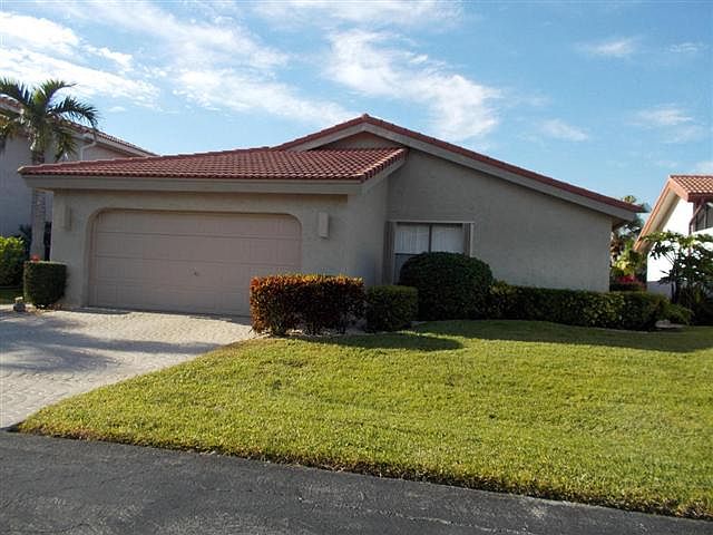 1st image of 5699 Lakeview Mews Dr