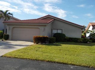 5699 Lakeview Mews Dr, Boynton Beach, FL 33437