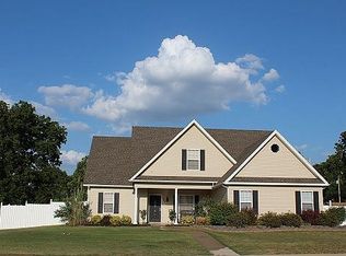 103 Parkside Ln, Seneca, MO 64865