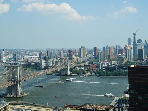 130 William Street image 3 of 68