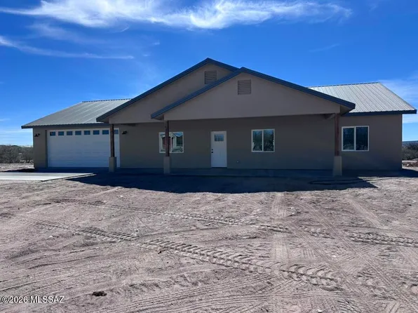 1237 E Desert Sky Ln, Benson, AZ 85602