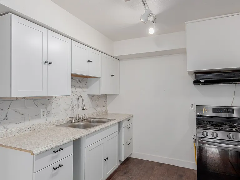 3622 W Sunland Ave — Photo 7