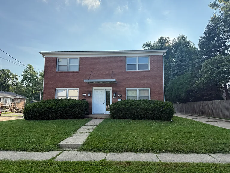 409 N Beech St #4 — Photo 1