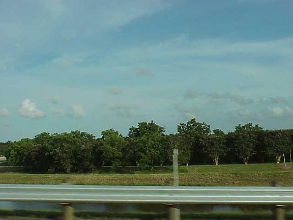 5th image of 3001 Gulf Fwy
