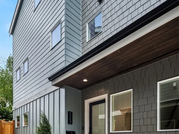 533 B N 70th Street, Seattle, WA 98103