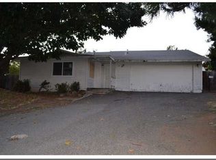 260 Copper Ave, Vista, CA 92083