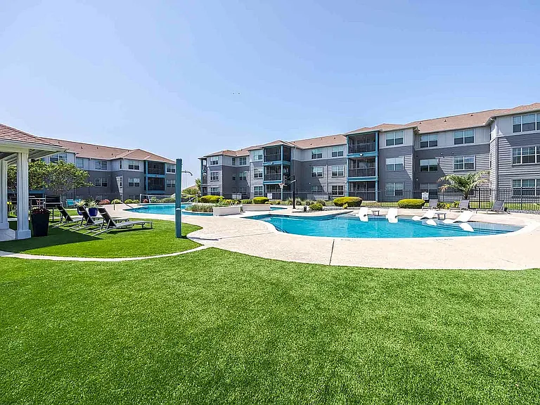 Cabana Beach San Marcos — Photo 32