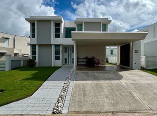 42 Cerezo Mansiones De Los Artesanos, Las Piedras, PR 00771