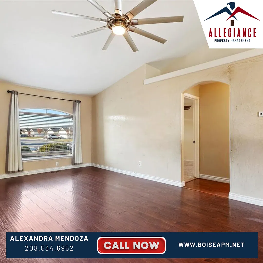 3 bed, 2.0 bath, 1309 sqft, $1,899 — Photo 2