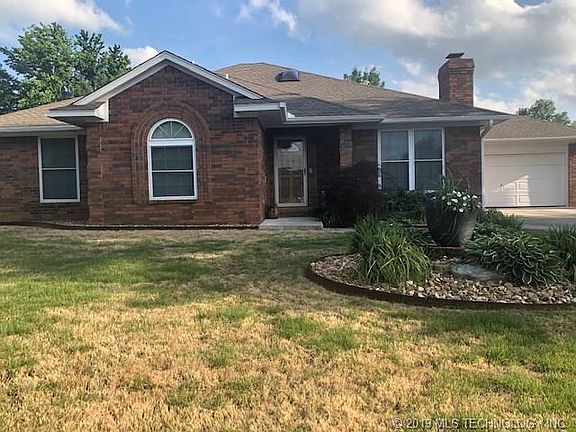 2nd image of 1106 Ono Ct