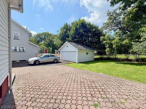 2nd image of 106 Walker Rd