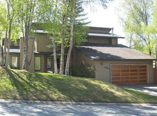 3010 Capstan Dr, Anchorage, AK 99516