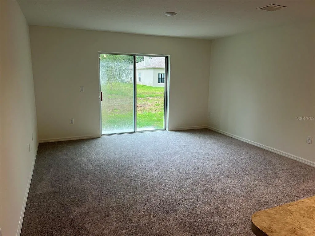 3 bed, 2.0 bath, 1552 sqft, $1,995 — Photo 4