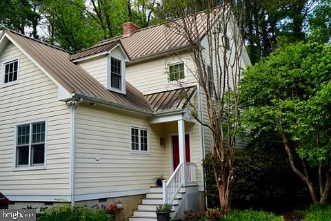 2nd image of 10554 Miracle House Cir