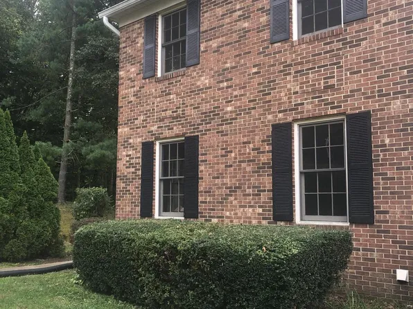 7340 Rolling Oak Ln, Springfield, VA 22153