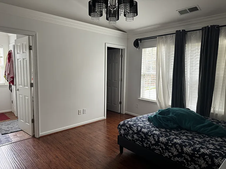 9327 Bellegarde Dr — Photo 17