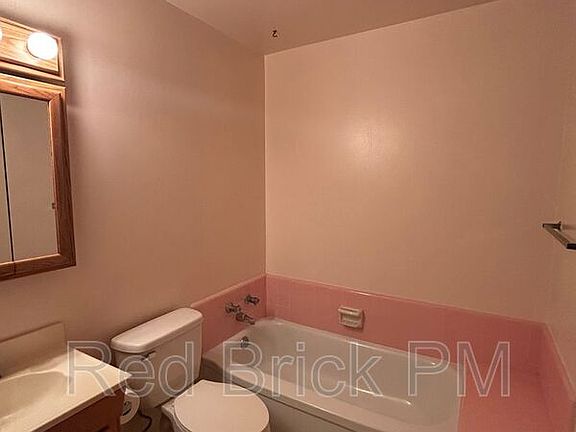 3rd image of 2685 Agnes Way