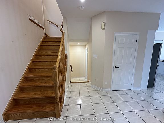 4th image of 103 Scoville Sq