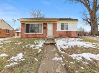 31351 Fernwood St, Westland, MI 48186