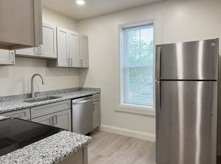 120 College Ave APT 2, Lancaster, PA 17603