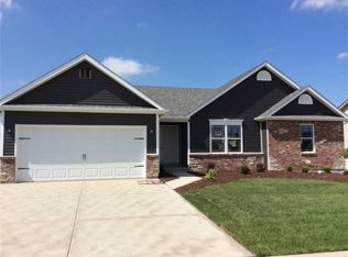 1007 Pine Creek Dr, Wentzville, MO 63385