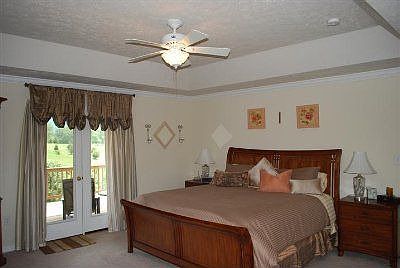 4th image of 2890 Rivermont Dr