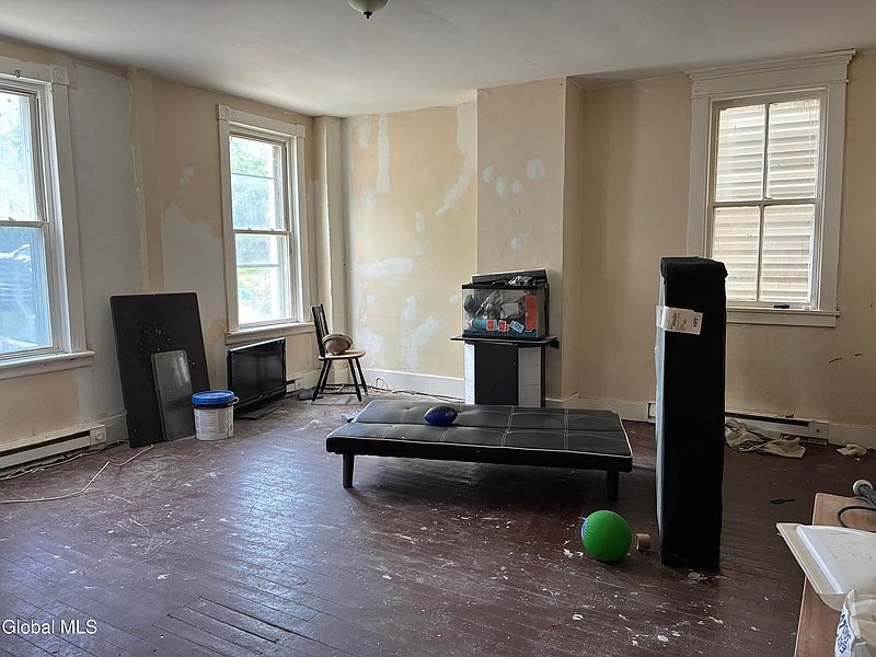 2nd image of 104 2nd Avenue
