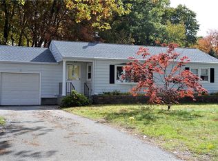 480 Pool Rd, North Haven, CT 06473