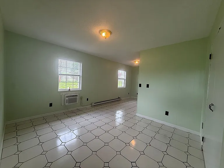55 Honeydew Ln — Photo 3